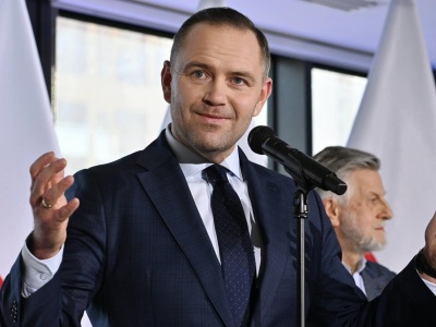 Nawrocki może wybić się na niepodległość? 