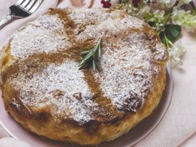 Łączę kurczaka z cukrem i migdałami. W Maroko jadłam to na okrągło