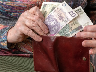 Do 5600 zł. Startują pierwsze wypłaty nowego świadczenia. ZUS podał daty