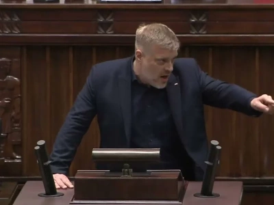 Zandberg miażdży rząd Tuska. I straszy koalicją PiS z Konfederacją