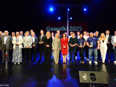 W Kielcach wręczono „Gawełki”. Wyróżnienia dla ludzi wspierających Siatkarskie Ośrodki Szkolne