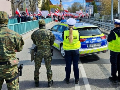 Funkcjonariusze pod większą ochroną. UE pracuje nad specjalną dyrektywą