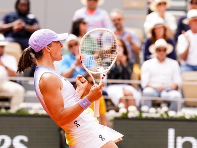 Iga Świątek w półfinale French Open! O finał powalczy z Sabalenką