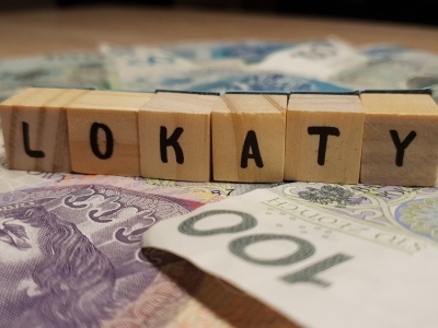 Roczne lokaty w 2025 r. przynoszą straty. Eksperci ostrzegają