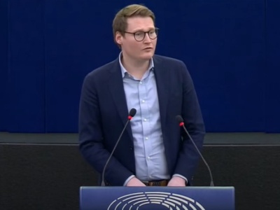 Niemiecki polityk grozi Polsce sankcjami. Chodzi o Nawrockiego
