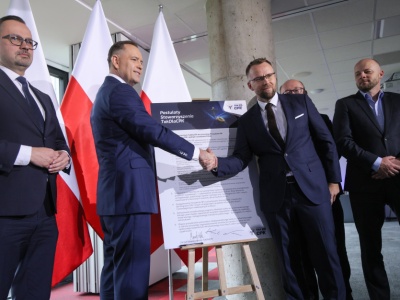 Karol Nawrocki chce ożywić starą koncepcję CPK. 