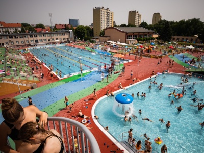 Rzeszów przygotowuje się do letniego sezonu na basenach ROSiR i plaży nad Wisłokiem