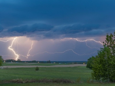 IMGW podnosi pogodowy alarm. Pomarańczowe alerty w sześciu województwach