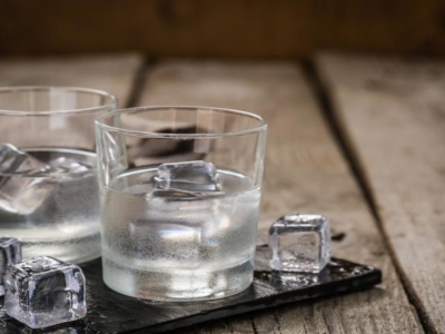 Będzie trudniej kupić alkohol przez internet. Resort ma nowy plan
