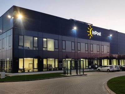 InPost ściga się na automaty paczkowe w Wielkiej Brytanii