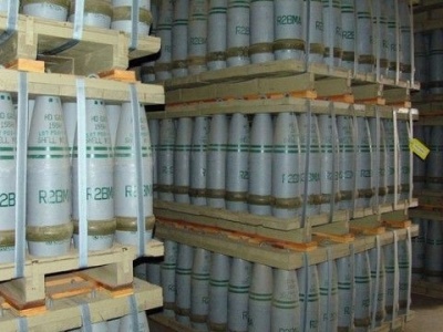 Czesi uruchamiają linię produkcyjną amunicji na Ukrainie
