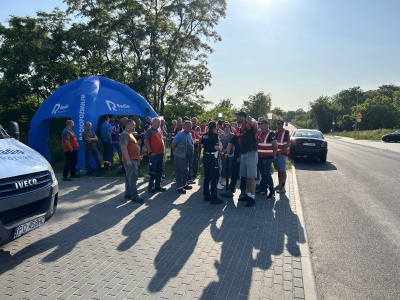 Strajk w Jeremiasie przybiera na sile. Firma awaryjnie kieruje pracowników biurowych na produkcję
