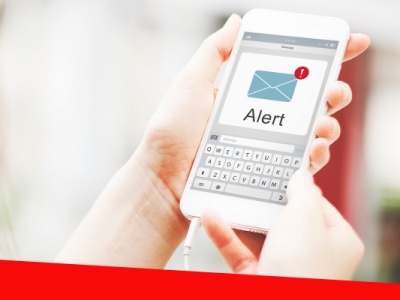 Fałszywe SMS-y od kurierów i fikcyjne faktury – nie klikaj!