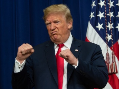 Cła Trumpa uderzają w Kanadę. 