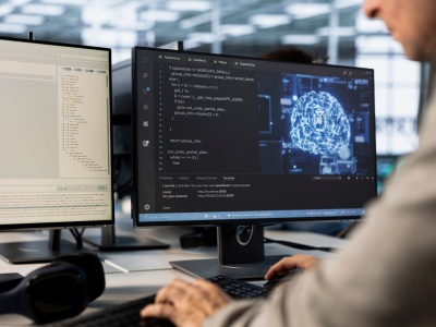 Rozumienie AI to dziś nowa umiejętność życiowa. Nie tylko dla programistów