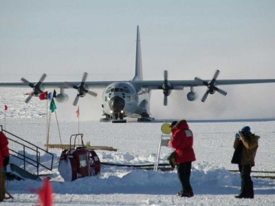 Codzienność polarnika: śnieg, pustka i samotność
