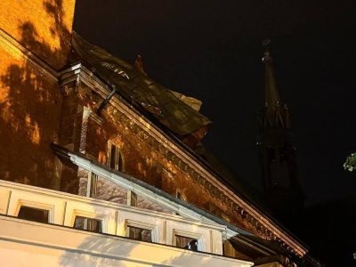 Burze i nawałnice w Polsce. W Trzebini wiatr zerwał dach zabytkowej bazyliki