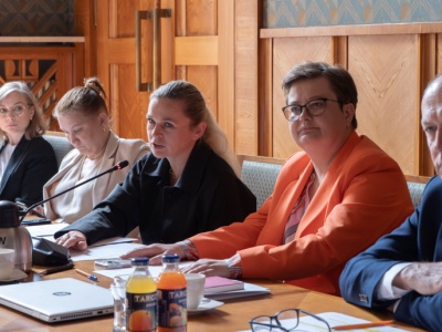 Zaskakujący finał negocjacji – nie będzie zmian w Karcie nauczyciela