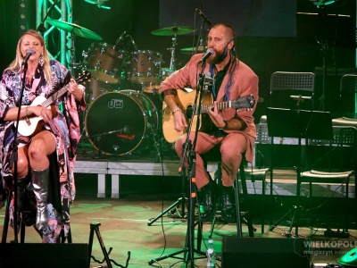NOWY TOMYŚL: Wyjątkowy koncert Marii Sadowskiej na rozpoczęcie 27. BIG BAND FESTIWALu [ZDJĘCIA, FILM]