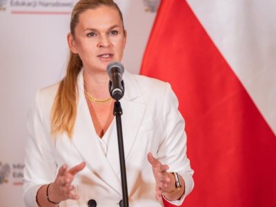 Nauczyciele są wściekli. MEN wycofuje się z kluczowych zmian w Karcie