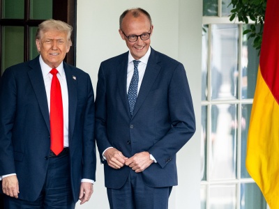 Oferta Trumpa dla Niemiec: amerykańskie surowce zamiast rosyjskich