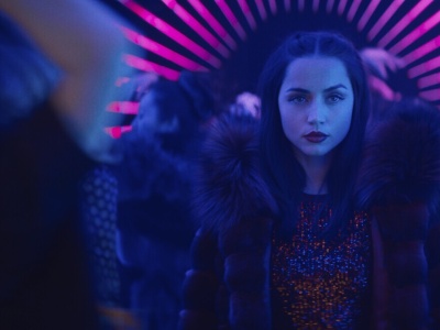 Ballerina. Z uniwersum Johna Wicka (2025) - recenzja filmu [Monolith]. Zawsze będziesz od nich mniejsza