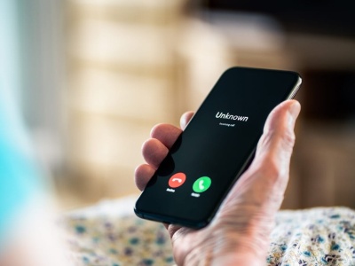 Możesz źle odbierać telefon. Warto uważać, co się mówi