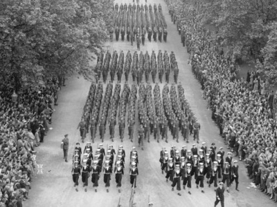 8 czerwca 1946 r. odbyła się defilada zwycięstwa w Londynie