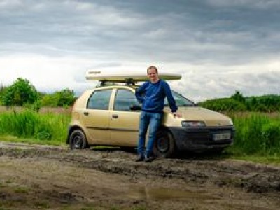 Podróżuje Fiatem Punto po świecie. Nikt nie wierzy, ile to wszystko kosztuje