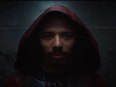 Ironheart. The Hood na nowym klipie z serialu Marvela