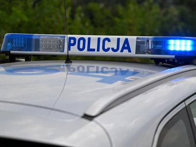 Wezwał pomoc do rannego znajomego. Ten wskazał go jako sprawcę