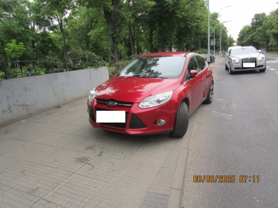 Skręt w lewo bez pierwszeństwa. Zderzenie osobówki z motocyklem na „Budaszówce”
