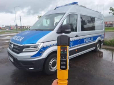 Nie do wiary, kto miał wsiąść za kółko. Policja przerwała wycieczkę dzieci