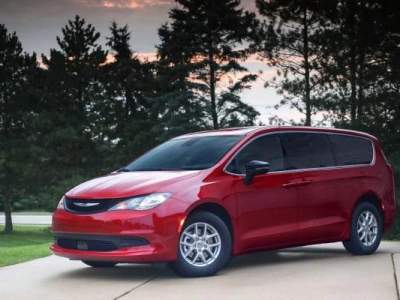 Chrysler ledwo zipie, ale Stellantis ma dla tej marki ambitne plany. Będzie eksperymentem