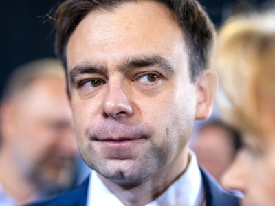 4,7 zł czy 140 zł? O ile wzrośnie płaca minimalna w przyszłym roku  