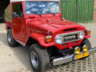Toyota Land Cruiser FJ40 1978 – 245000 PLN – Łomnica