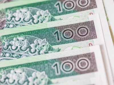 Można dostać 300 zł specjalnego świadczenia. Wnioski ruszają 1 lipca