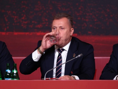Dzięki, wujas. Zmarnowałeś cztery lata i zmarnujesz następne cztery