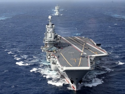 Pokaz siły na Oceanie Spokojnym. Chińskie lotniskowce przekroczyły strategiczną linię