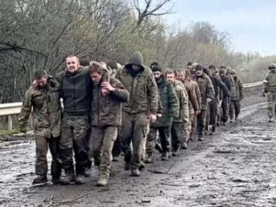 Wypalili mu na brzuchu napis „chwała Rosji”. Zdjęcie szokuje – tak torturują bandyci Putina!
