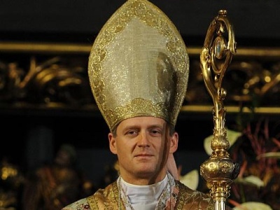 Zwycięstwo abp Jędraszewskiego? Papież Leon XIV odwołał ks. Dariusza Rasia z Bazyliki Mariackiej