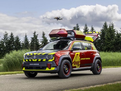 Nowy Renault Vision 4Rescue 2025 4×4 – samochód ratowniczy XXI wieku