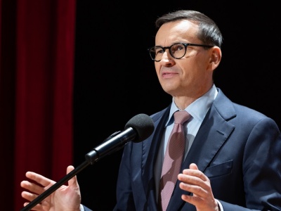 Były premier wysyła Tuska na polityczną emeryturę