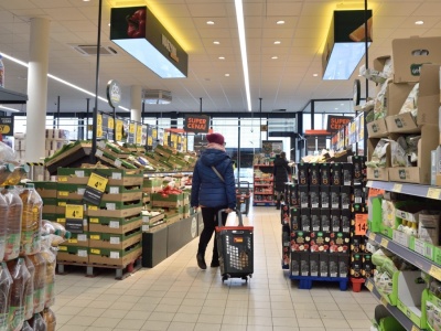 Codzienne zakupy znowu droższe. Nowy raport o cenach