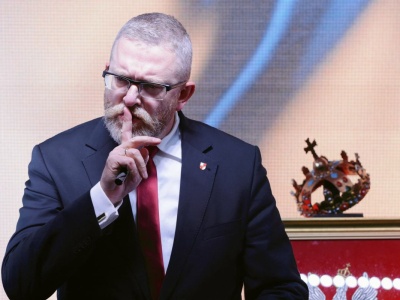 Media: Poseł PSL ma przejść do partii Grzegorza Brauna. Rzecznik ludowców reaguje