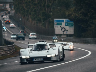 Jedyny drogowy egzemplarz potwora z Le Mans. Wiemy, do kogo należy wyjątkowe Porsche 963 RSP