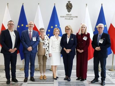Parlamentarzyści wspierają medyków