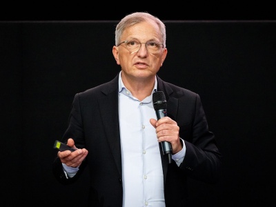 Żeby skutecznie dokonać transformacji, trzeba się rozumieć