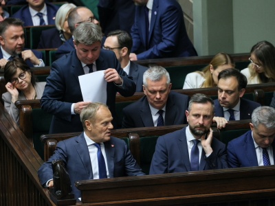 Niemcy ubolewają, że Tusk będzie musiał zważać na Polskę