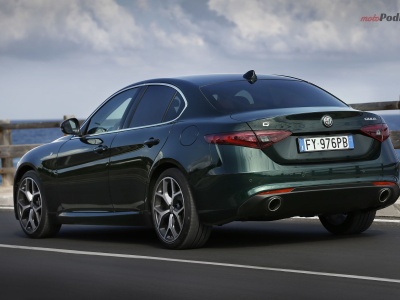 Alfa Romeo odbija się od dna